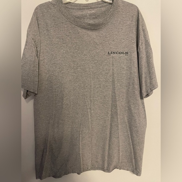 Lincoln Gray Short Sleeve Men's Tee - Picture 2 of 4